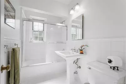 21 N Chatsworth Avenue #4N, Larchmont, NY 10538 - Photo 15