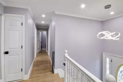 380 Montgomery Avenue, West Babylon, NY 11704 - Photo 17