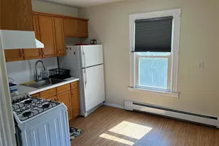 84 Walnut St, Lynbrook, NY 11563 - Photo 9