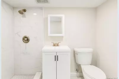 29 Avon Road, Hewlett, NY 11557 - Photo 13