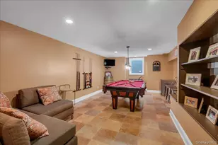 29 Pine Hill Rd, Great Neck, NY 11020 - Photo 39