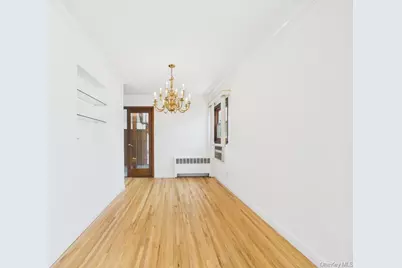 408 Briarwood Road, Massapequa, NY 11758 - Photo 7