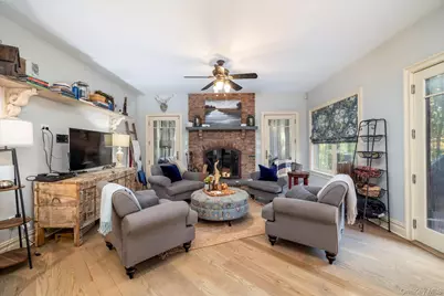 1750 Laurel Lake Drive, Mattituck, NY 11952 - Photo 7