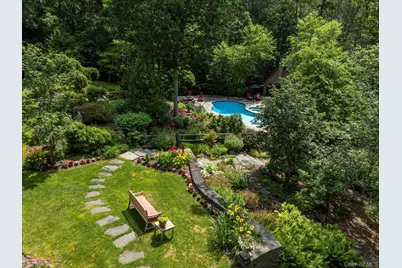 1750 Laurel Lake Drive, Mattituck, NY 11952 - Photo 37