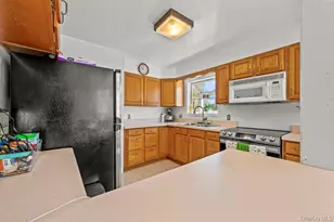 23 Lakeview Dr, Holmes, NY 12531 - Photo 13