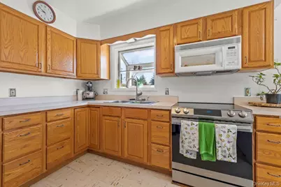 23 Lakeview Drive, Holmes, NY 12531 - Photo 11