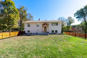 23 Lakeview Dr, Holmes, NY 12531 - Photo 3