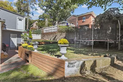 20 Midland Avenue, Yonkers, NY 10705 - Photo 39