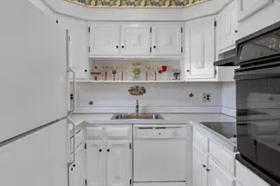 34C Warwick Pl, Yorktown Heights, NY 10598 - Photo 17