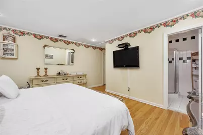 209 Brompton Road, Garden City, NY 11530 - Photo 39