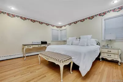 209 Brompton Road, Garden City, NY 11530 - Photo 37