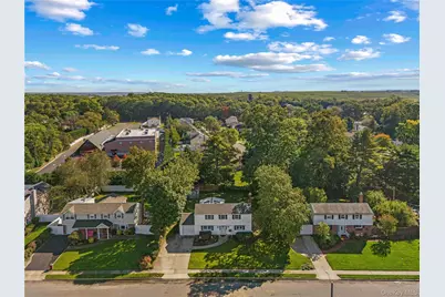 38 Oxford Road, Old Bethpage, NY 11804 - Photo 3