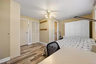 38 Oxford Rd, Old Bethpage, NY 11804 - Photo 17