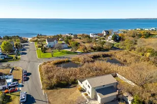 304 S Dunton Ave, Patchogue, NY 11772 - Photo 9