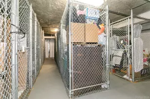 12 Bond St, Great Neck, NY 11021 - Photo 27