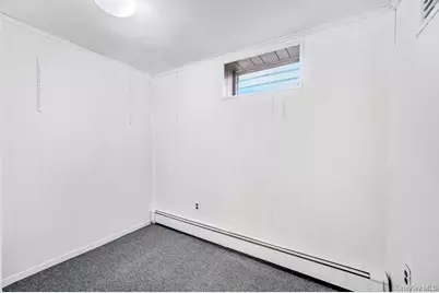 2566 Hyacinth Street, Westbury, NY 11590 - Photo 23