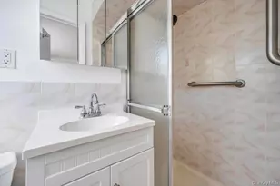 2566 Hyacinth St, Westbury, NY 11590 - Photo 13