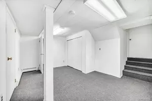 2566 Hyacinth St, Westbury, NY 11590 - Photo 21