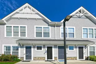 123 Emanuel Wy, East Meadow, NY 11554 - Photo 5