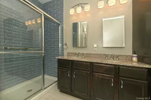 123 Emanuel Wy, East Meadow, NY 11554 - Photo 13