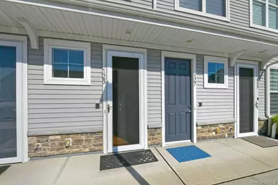 123 Emanuel Way, East Meadow, NY 11554 - Photo 3