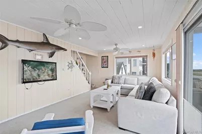 23 Scallop Lane, South Jamesport, NY 11970 - Photo 9