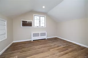 485 Farm Ranch Rd W, Bethpage, NY 11714 - Photo 19