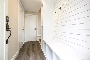 485 Farm Ranch Rd W, Bethpage, NY 11714 - Photo 25