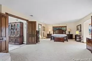 68 E Bayberry Rd, Islip, NY 11751 - Photo 15