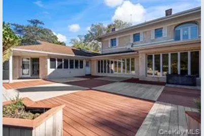 68 E Bayberry Road, Islip, NY 11751 - Photo 21