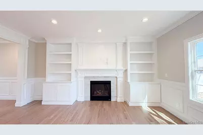 214 N Cedar Street, Massapequa, NY 11758 - Photo 13