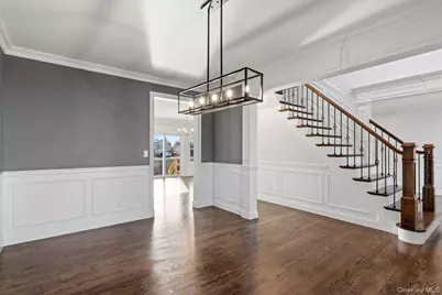 214 N Cedar, Massapequa, NY 11758 - Photo 5