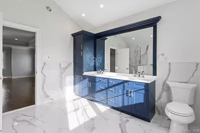 214 N Cedar, Massapequa, NY 11758 - Photo 37