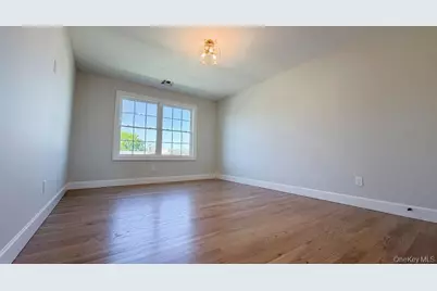214 N Cedar Street, Massapequa, NY 11758 - Photo 29