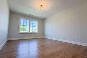 214 N Cedar St, Massapequa, NY 11758 - Photo 29