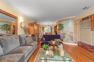 2845 Whaleneck Dr, Merrick, NY 11566 - Photo 5