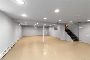 2845 Whaleneck Dr, Merrick, NY 11566 - Photo 17