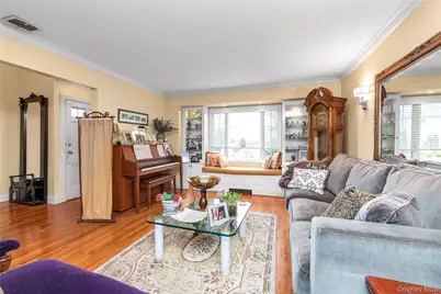 2845 Whaleneck Drive, Merrick, NY 11566 - Photo 3
