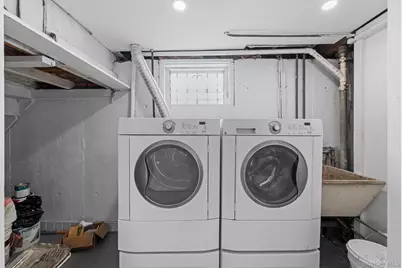 18918 Tioga Dr, Saint Albans, NY 11412 - Photo 21