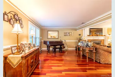 14 Vega Drive, Shoreham, NY 11786 - Photo 15