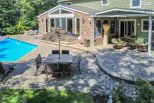 14 Vega Dr, Shoreham, NY 11786 - Photo 3