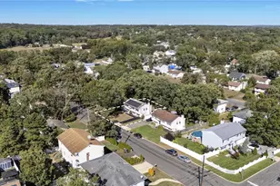 165 N 27th St, Wyandanch, NY 11798 - Photo 19