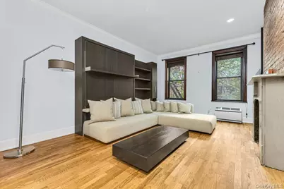 348 East 89th Street #7E, New York, NY 10128 - Photo 1