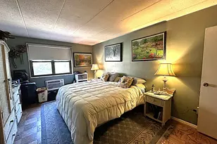 1085 Warburton Ave, Yonkers, NY 10701 - Photo 11