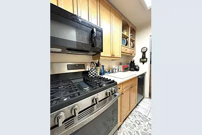 1085 Warburton Avenue #516, Yonkers, NY 10701 - Photo 5