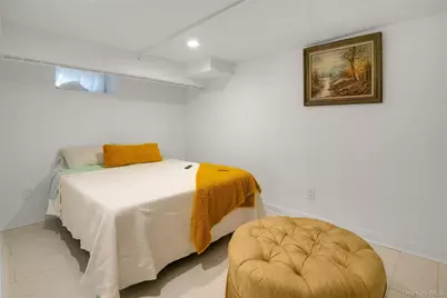 290 E Sidney Avenue, Mount Vernon, NY 10553 - Photo 29