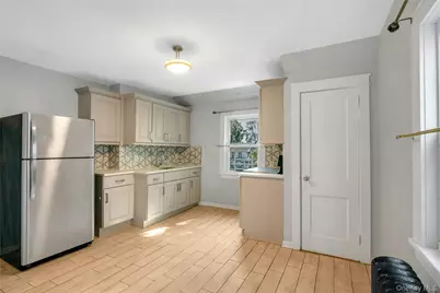 290 E Sidney Avenue, Mount Vernon, NY 10553 - Photo 15