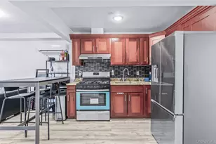 30-63 31st St, Astoria, NY 11102 - Photo 3