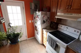 2810 1st Pl, Baldwin, NY 11510 - Photo 3