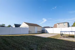 2810 1st Pl, Baldwin, NY 11510 - Photo 19